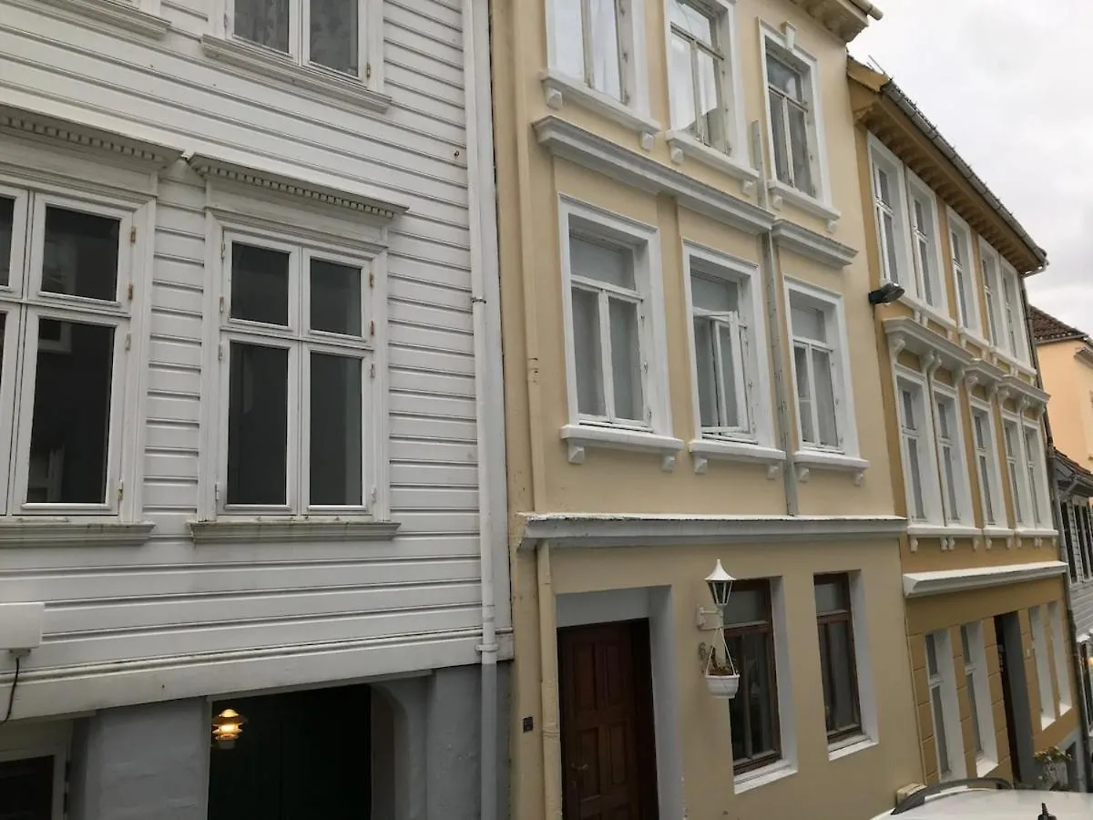 Апартаменты Real Bergen House From 1776